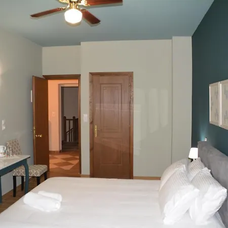 Zarouchla Inn Hotel *