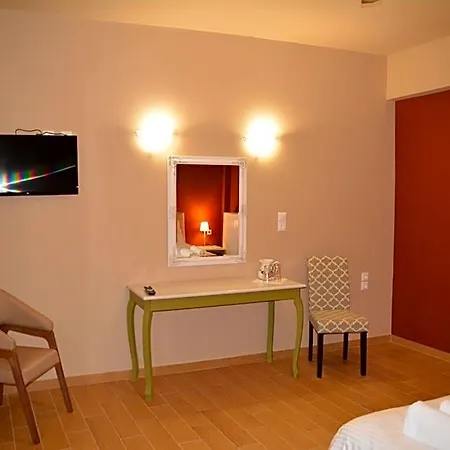 Ξενοδοχείο Zarouchla Inn *