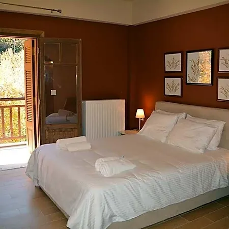 Zarouchla Inn * Ζαρούχλα