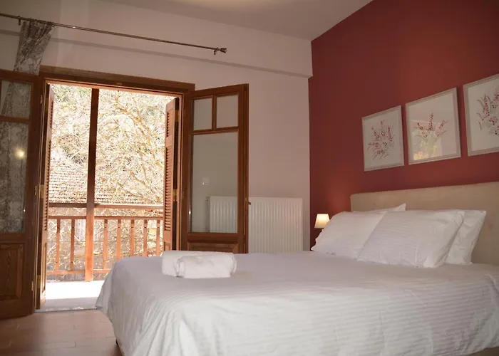 מלון Zarouchla Inn